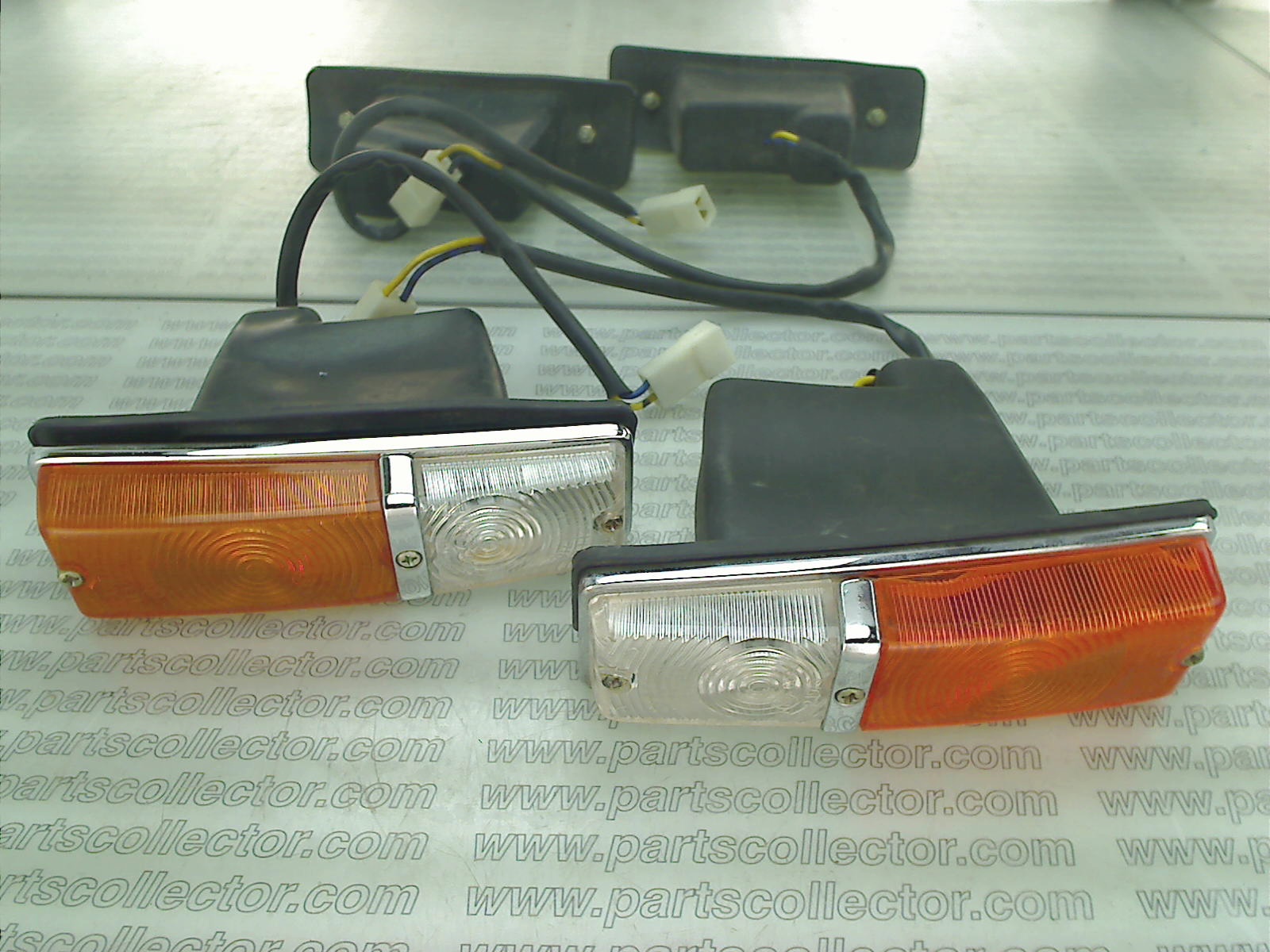 PAIR OF FRONT LIGHTS